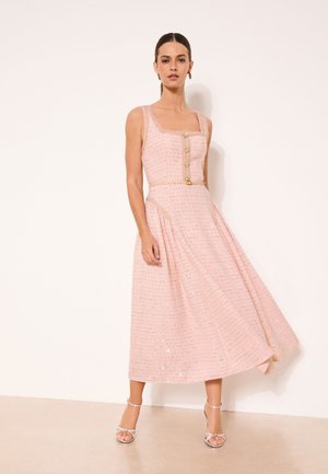 Lipsy, REGULAR FIT - PREMIUM BOUCLE FIT AND FLARE MIDAXI DRESS . - Denné šaty - pink