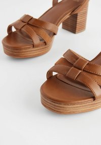 Next Korkeakorkoiset sandaalit - tan brown