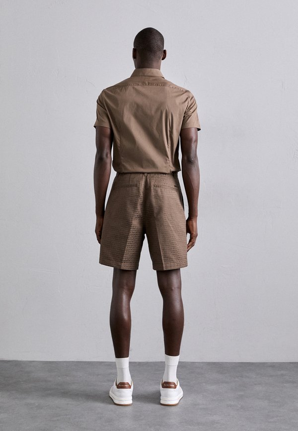 BERMUDA - Shorts - chocolate chip2