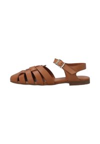 Bruine leren sandalen met een gestructureerd ontwerp, open teen en een verstelbare enkelriem met een zilveren gesp. Platte zool.