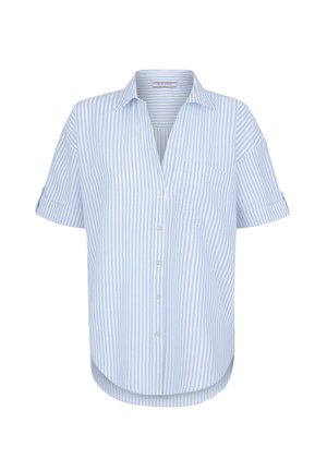 Biała koszula z niebieskimi paskami, z krótkim rękawem, zapinana na guziki, z jedną kieszenią na piersi i zaokrąglonym dołem. Teksturowana bawełniana tkanina.