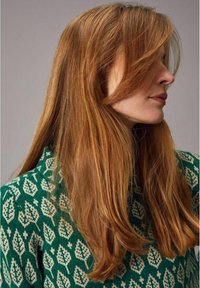 Jumperfabriken SARALI  - Stickad tröja - green