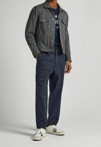 Pepe Jeans Chino - dark blue