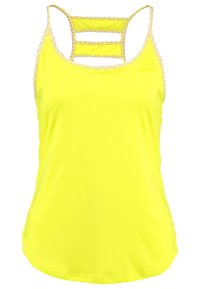 Gul sportstopp med en figurnära design, texturerade remmar och en skärning på ryggen. Har färgglad kontrastsöm.