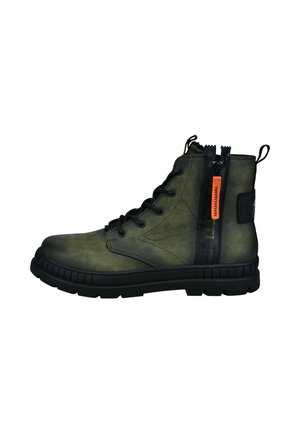 Bottine montante à lacets vert olive avec semelle noire, fermeture éclair latérale et tirette orange.