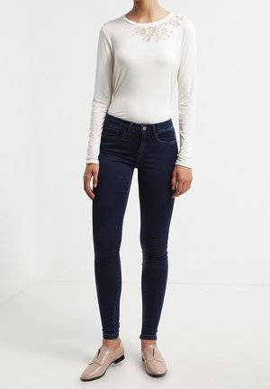 Langærmet T-shirt - off-white