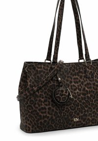 Sac fourre-tout en simili cuir texturé avec motif léopard, doté de longues anses, d'une pochette ronde amovible et d'accents en métal doré.