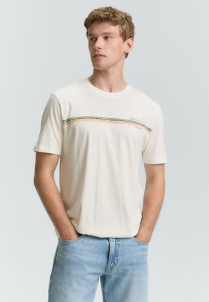 TOM TAILOR DENIM Print T-shirt - gardenia white
