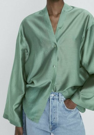 Blouse - dark green
