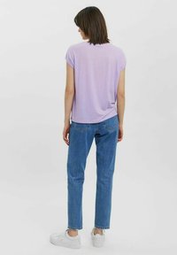 Vero Moda VMAVA PLAIN - Basic T-shirt - lavendula