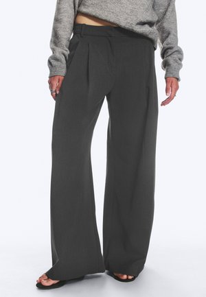 Weekday PLEATED SUITING TROUSERS - Wide Leg - dark grey