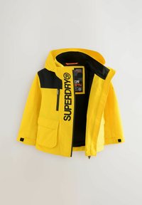 Superdry & Co REGULAR FIT - Impermeabile - yellow