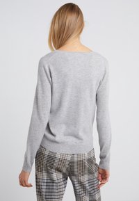 Repeat Kofta - grey