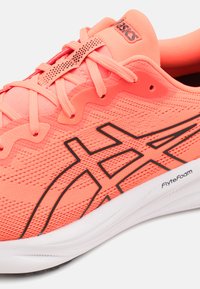 ASICS GEL-PULSE 15 - Scarpe da corsa su strada - sunrise red/black