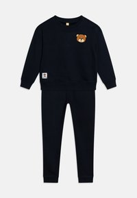 Neselectat, dark blue