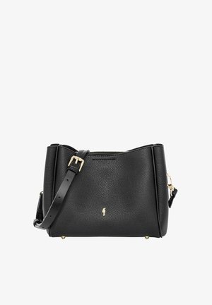 Czarna torebka na ramię z fakturowanej skóry, z regulowanym paskiem, złotą klamrą, małym złotym logo i zamkiem błyskawicznym na górze.