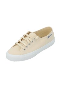 Beige Leinensneaker mit weißer Gummisohle, runder Zehenpartie und sechs Ösen. Mit einfarbigen Schnürsenkeln und einem kleinen Logo an der Seite.