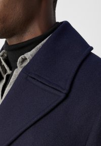 Isaac Dewhirst OVERSIZED COAT - Palton clasic - navy