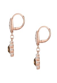 Los pendientes colgantes en oro rosa presentan una piedra marrón redonda rodeada de cristales transparentes, con un diseño texturizado y cierre de bisagra.