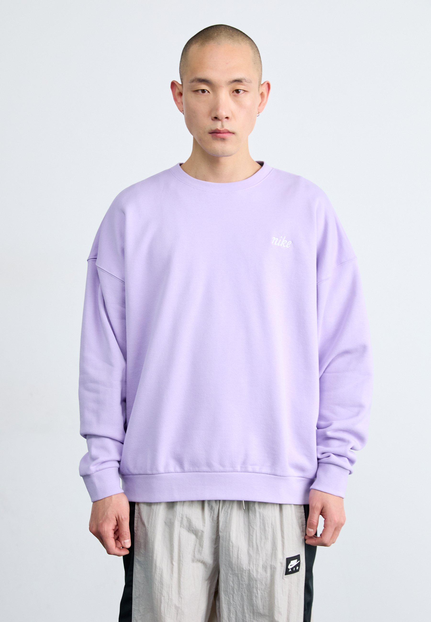 purple crew neck nike