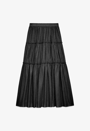 Zwarte midi-rok met lagen, kenmerkend door een gemêleerd patroon, een elastische tailleband en een vloeiende snit voor een vrij bewegingsgemak.