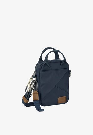 Kleine donkerblauwe crossbodytas met dubbele handvatten, voorvak, ritssluiting en afneembare band met metalen gespen en leren accenten.