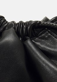 Calvin Klein Jeans GATHERED CROSSBODY - Torba čez telo - black