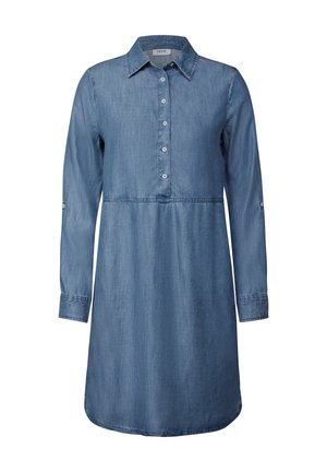 Robe chemise en denim bleu clair avec un devant à boutons, col, manches longues et une coupe décontractée mi-longue.