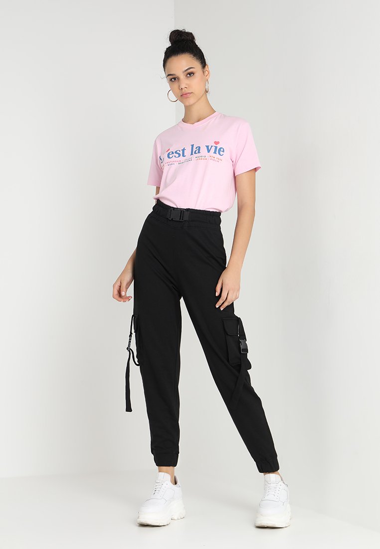 Missguided Seat Belt Cargo Trouser Cargobroek Black Zwart Zalando Nl