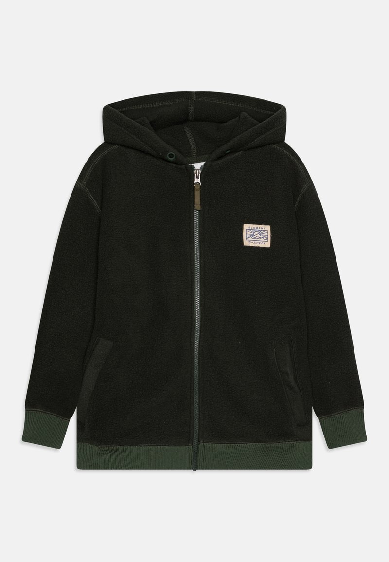 Svart fleecehoodie med gröna detaljer, dragkedja fram, stor huva, sidofickor och en bröstapplikation med logotypdetalj. Mjuk textur.