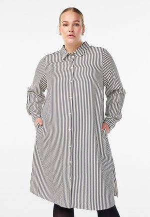 Marškininė suknelė - black white stripe