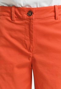 GANT Shorts - orange red
