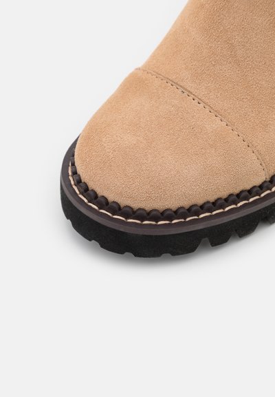 See by Chloé MALLORY - Botins de salto alto - natural