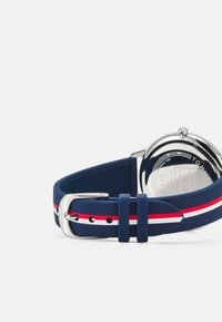 Tommy Hilfiger SAMANTHA - Uhr - blue/white/red