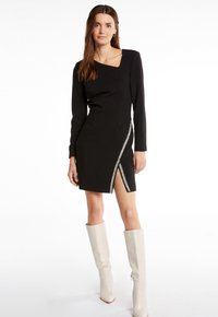 Morgan Etuikjole - noir