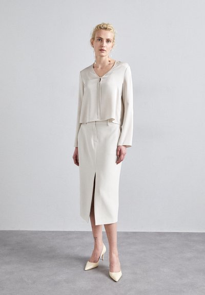 Stuart Weitzman Decolleté - beige