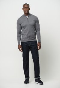 PROFUOMO THE MERINO HALF ZIP - Strickpullover - grey