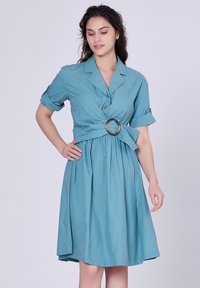 Smart and Joy AVEC CEINTURE- PANNEAU ASYMÉTRIQUE - Robe chemise - vert d'eau