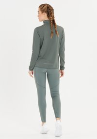 Endurance VIRONIC WAFFLE MIDLAYER - Pitkähihainen paita - sedona sage