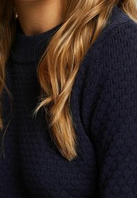 Esprit Stickad tröja - dark blue