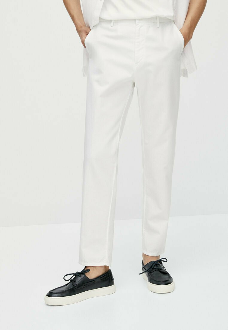 Massimo Dutti MIT MIKROSTRUKTURMUSTER - Chinos - white - Zalando.co.uk