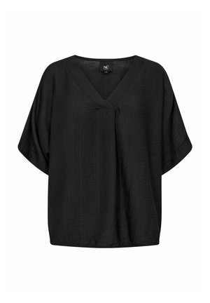Zwarte blouse met een V-hals, brede korte mouwen en een losse pasvorm. Gestructureerde stof met een subtiel patroon en een klein knoopdetail aan de voorkant.