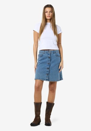 NMRONNIE SKIRT - Jeansskjørt - light blue denim