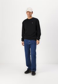 Tommy Jeans OTIS REGULAR  - Straight leg jeans - denim dark