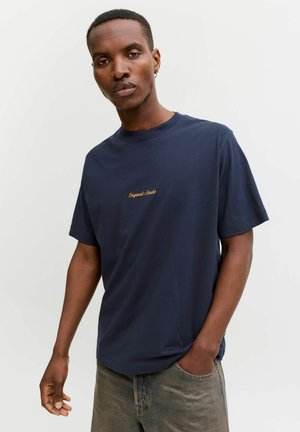 JORNORREBRO TEE CREW NECK - Lihtne T-särk - sky captain