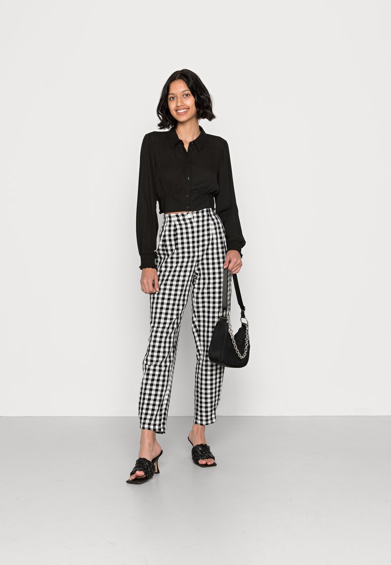 Damen Kleider | Vero Moda VMLEAH LS CROP SHIRT Hemdbluse black/schwarz - CN95771 Damen Kleider | Vero Moda VMLEAH LS CROP SHIRT Hemdbluse black/schwarz - CN95771