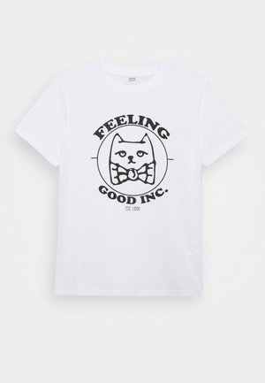 Hvit bomull t-skjorte med en svart grafikk av en katt med sløyfe, med teksten "FEELING GOOD INC." og "EST. 1066" under.