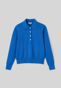 Pull en tricot bleu avec un col à bords en forme d'ondulations, une fermeture à boutons et un ourlet côtelé. Manches longues avec une texture lisse.