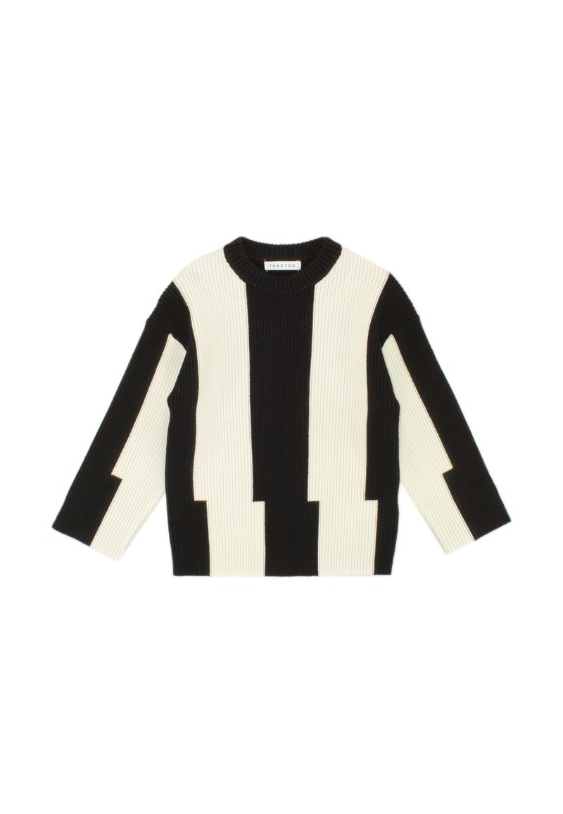 Maglione a righe bianco e nero con taglio boxy, caratterizzato da motivi a blocchi in contrasto e colletto rotondo. Maniche lunghe con polsini ampi.