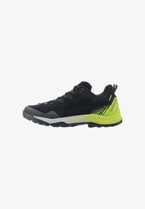 Scarpa da trekking nera e verde neon con punta rinforzata, suola resistente e design con lacci, marchiata con "LOWA" e "Gore-Tex" nella zona del tallone.